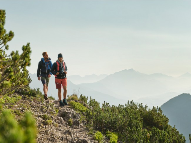 Paar wandern am Hauser Kaibling &copy; Schladming-Dachstein_Peter Burgstaller
