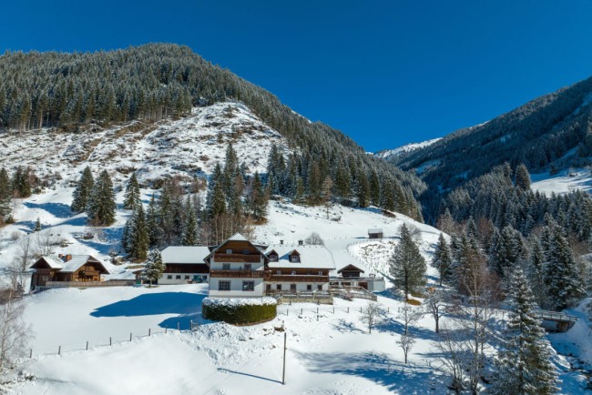 Idyllische Lage des Biobauernhof Spie&szlig;schweiger &copy; Hans-Peter Steiner